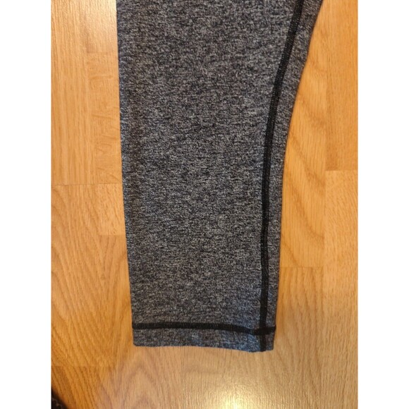Lululemon Wunder Under Womens 8  Hi Rise Heathered Black Luxtreme 1/2 Tight - Picture 2 of 7